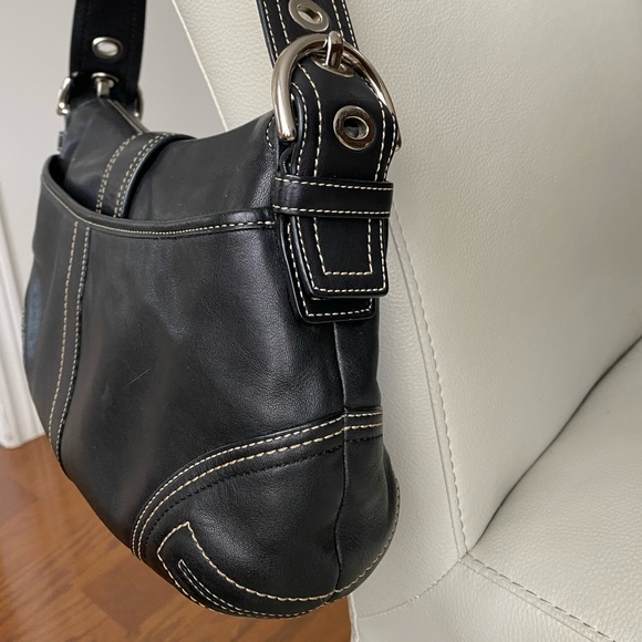 COACH Black leather bag - Picture 4 of 13